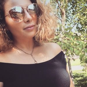 Meet your Posher, Bianca